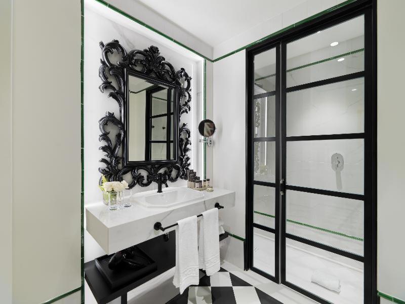 Double or Twin Room City View